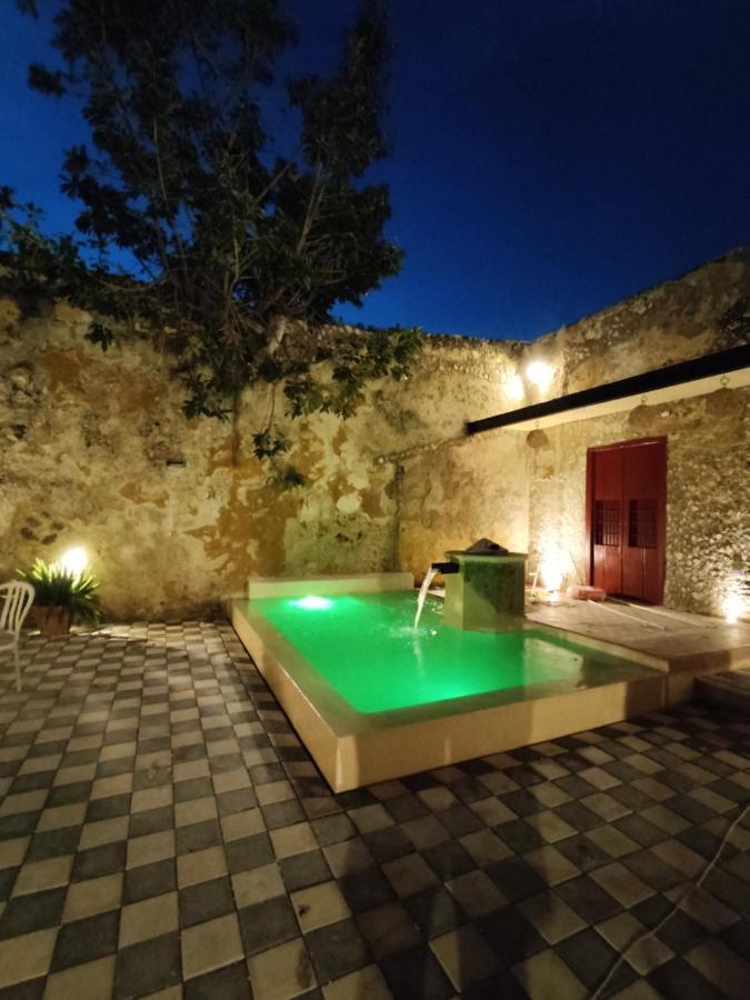 Melisa Hostal Campeche Exterior foto